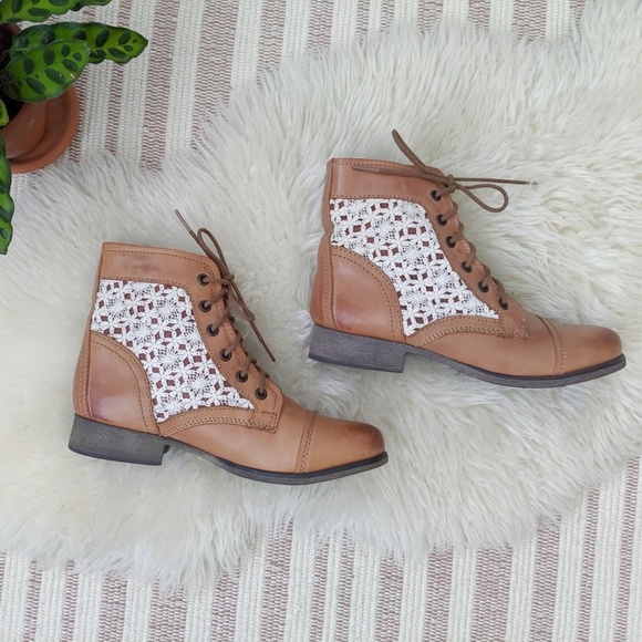 Steve Madden Shoes - Steve Madden Thundr-C Congac Ankle Boots Size 7